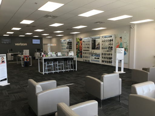 Cell Phone Store «GoWireless Verizon Authorized Retailer», reviews and photos, 322 Upland Square Dr, Pottstown, PA 19464, USA