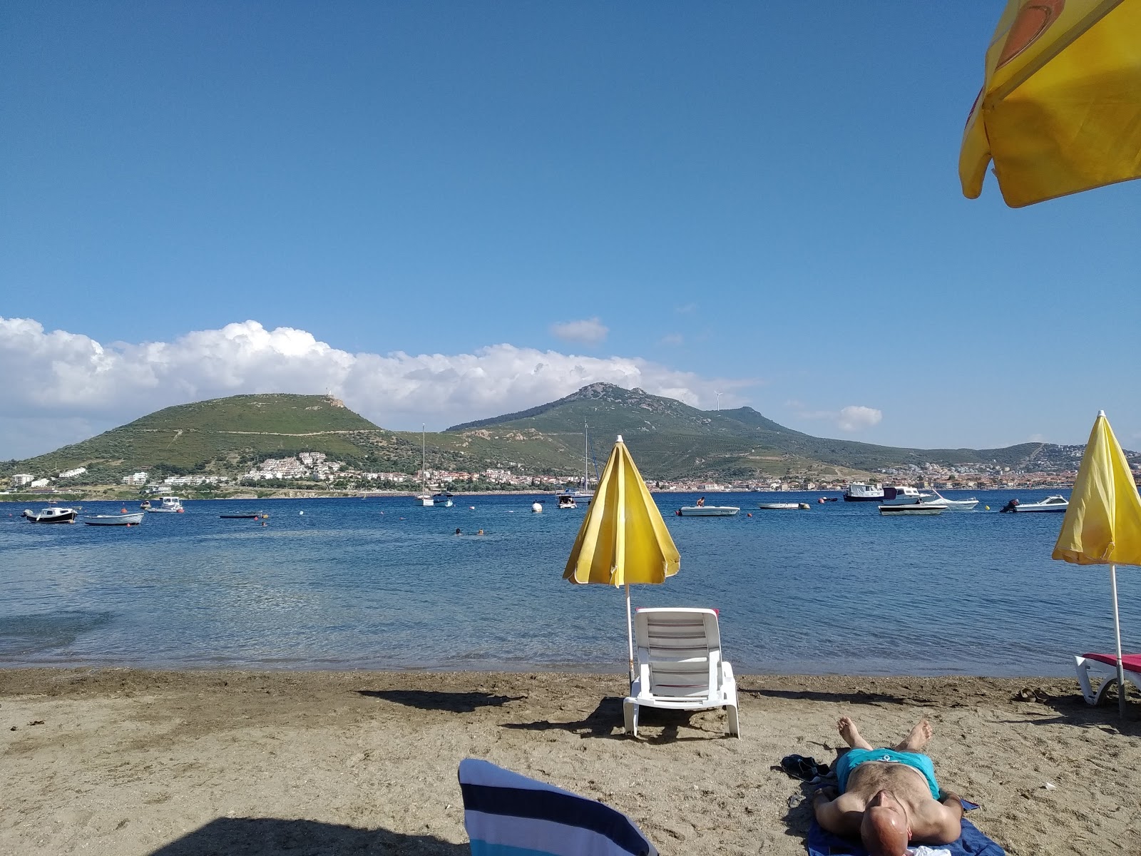 Φωτογραφία του Yeni Foca Plaji II παροχές περιοχής