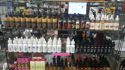Tobacco Shop «Discount Smoke Shop», reviews and photos, 3105 Scotts Valley Dr, Scotts Valley, CA 95066, USA