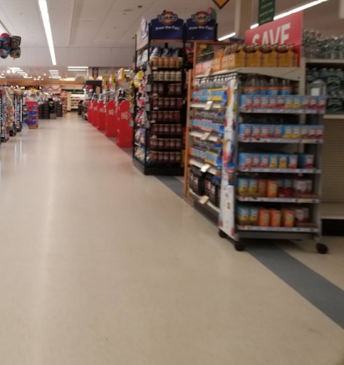 Grocery Store «Super Stop & Shop», reviews and photos, 100 Macy St, Amesbury, MA 01913, USA