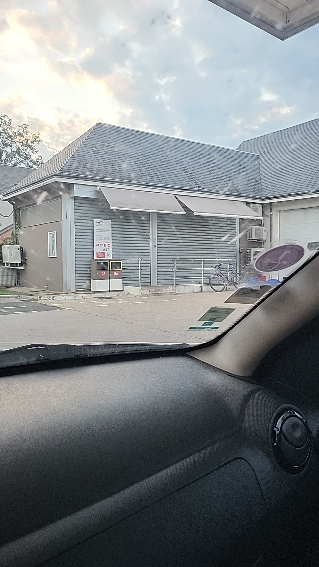 Photo n° 1 de l'avis de Etienne. fait le 14/08/2023 à 18:44