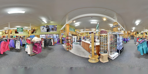 Sporting Goods Store «Any Mountain - Redwood City», reviews and photos, 928 Whipple Ave, Redwood City, CA 94063, USA