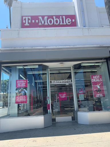T-Mobile, 905 N Avalon Blvd, Wilmington, CA 90744, USA, 