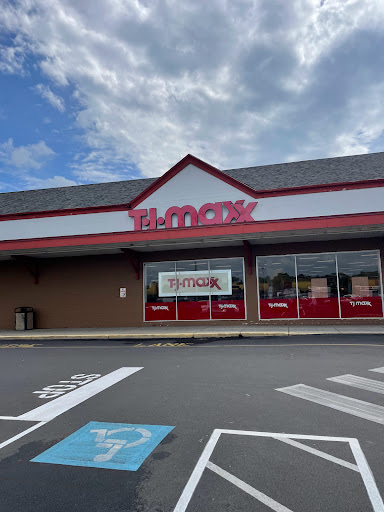 Department Store «T.J. Maxx», reviews and photos, 105 E Street Rd, Feasterville-Trevose, PA 19053, USA