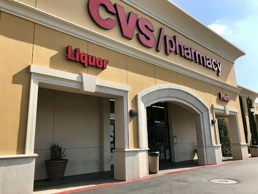 Shopping Mall «Tuskatella Shopping Center», reviews and photos, 1344 N Tustin St, Orange, CA 92867, USA