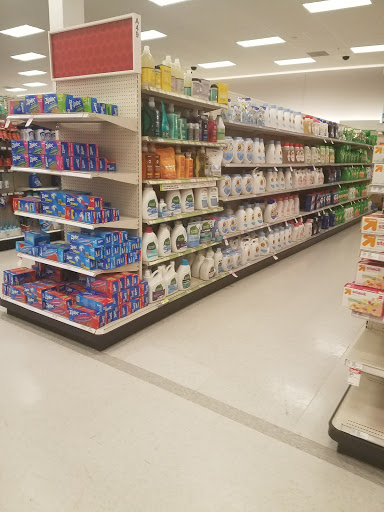 Department Store «Target», reviews and photos, 100 Willow St, Farmingdale, NY 11735, USA