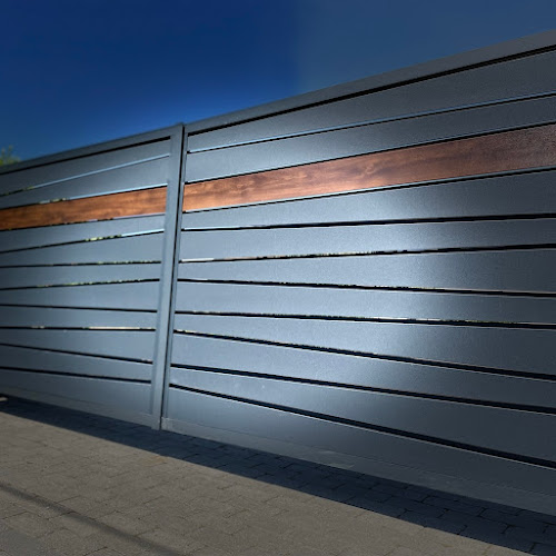 Telefonszám: KériBádog Bádogos Szaküzlet