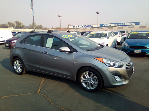 Ford Dealer «Downtown Ford Sales», reviews and photos, 525 N 16th St, Sacramento, CA 95811, USA