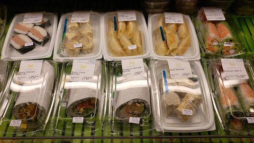 Gourmet Grocery Store «Metropolitan Market Magnolia», reviews and photos, 3830 34th Ave W, Seattle, WA 98199, USA