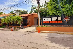 Casa Vieja Hotel y Restaurante image