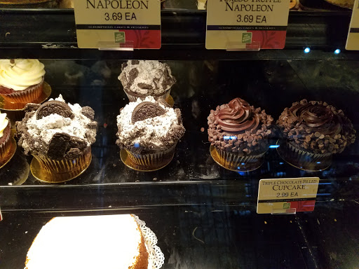 Grocery Store «The Fresh Market», reviews and photos, 217 Indian Lake Blvd #700, Hendersonville, TN 37075, USA