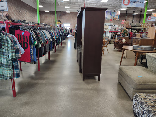 Thrift Store «Red Racks & Dav Thrift Stores», reviews and photos, 2855 S Kansas Expy, Springfield, MO 65807, USA