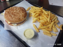 Hamburger du Pizzeria Règal pizz à Flers-en-Escrebieux - n°11