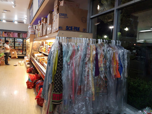 Grocery Store «Zeeshan Market», reviews and photos, 3648 N Freeway Blvd #230, Sacramento, CA 95834, USA