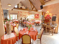 Atmosphère du Restaurant Le Petit Renard à Laye - n°16