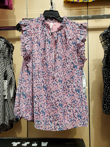 Clothing Store «Bealls Department Store», reviews and photos, 2851 E Gulf to Lake Hwy, Inverness, FL 34453, USA