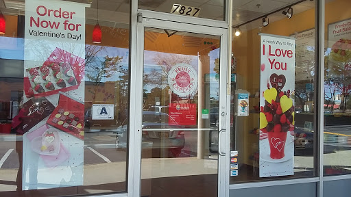 Gift Shop «Edible Arrangements», reviews and photos, 7827 N Kings Hwy, Myrtle Beach, SC 29572, USA