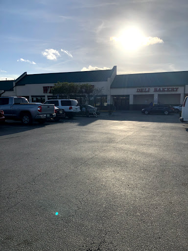 Grocery Store «Winn-Dixie», reviews and photos, 900 S Main St, Belle Glade, FL 33430, USA