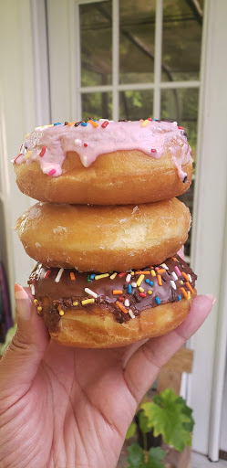 Donut Shop «Dough In The Box», reviews and photos, 3184 Austell Rd SW, Marietta, GA 30008, USA