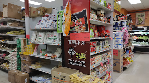 Shopping Mall «General Green Shopping Center», reviews and photos, 203 Morris Ave, Springfield Township, NJ 07081, USA