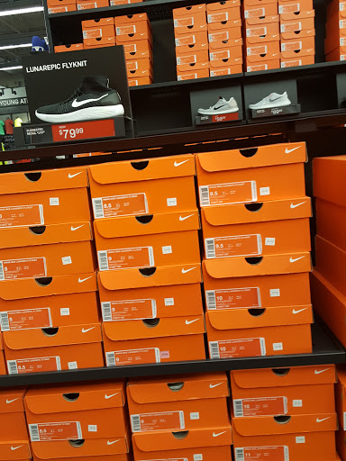 Sporting Goods Store «Nike Factory Store», reviews and photos, 4642 Factory Stores Blvd FF100, Myrtle Beach, SC 29579, USA
