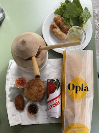 Plats et boissons du Restaurant asiatique Opla - Banh Mi & more à Paris - n°13