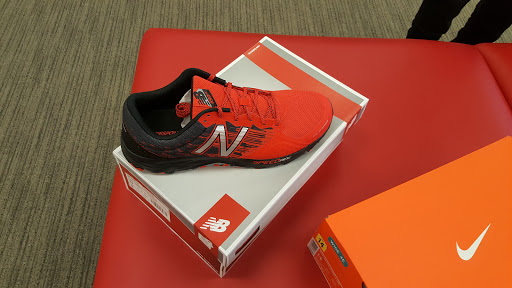 Shoe Store «Famous Footwear», reviews and photos, 1917 Wentzville Pkwy, Wentzville, MO 63385, USA