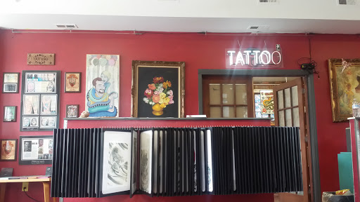 Tattoo Shop «Family First Tattoo», reviews and photos, 315 Castle St, Wilmington, NC 28401, USA