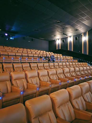 Movie Theater «Emagine Novi», reviews and photos, 44425 West 12 Mile Road, Novi, MI 48377, USA