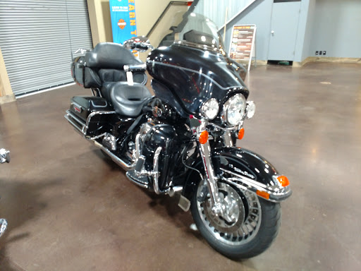 Harley-Davidson Dealer «Emerald City Harley-Davidson», reviews and photos, 5711 188th St SW, Lynnwood, WA 98037, USA