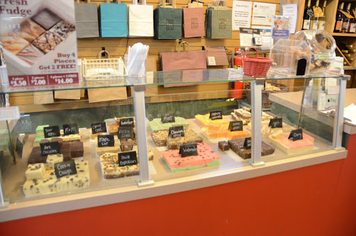 Gift Shop «Heart of Iowa Market Place», reviews and photos, 211 5th St, West Des Moines, IA 50265, USA