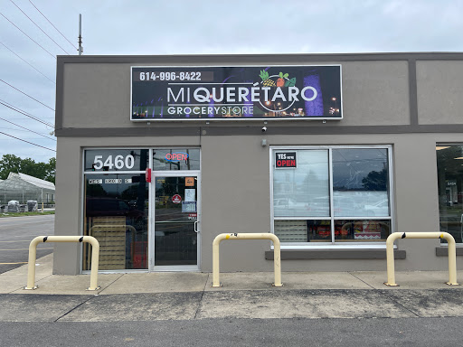 Mi Quertaro grocery store image 1