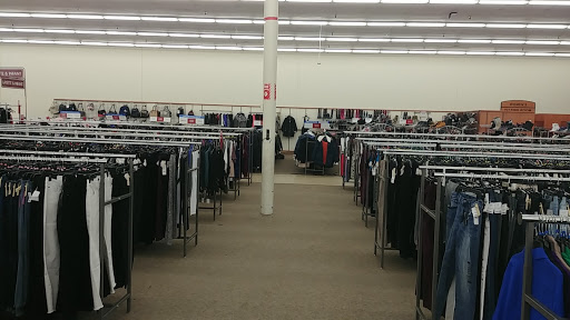 Clothing Store «Burlington Coat Factory», reviews and photos, 2035 S Robert St, West St Paul, MN 55118, USA