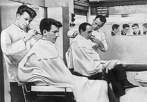 The Grafton Barber (Grand Canal Quay) in Dublin 2, Co. Dublin