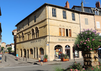 Office de tourisme du Pays de Charlieu-Belmont à Charlieu