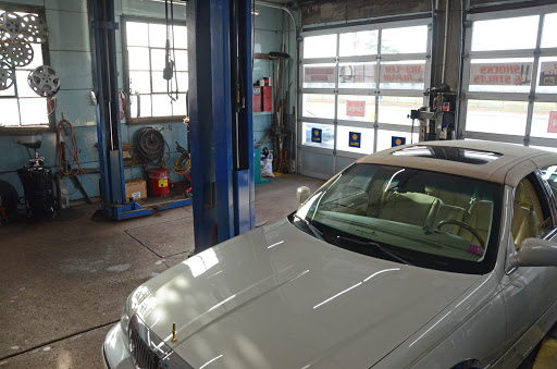 Auto Repair Shop «M & A Auto Services Inc», reviews and photos, 8795 N Milwaukee Ave, Niles, IL 60714, USA