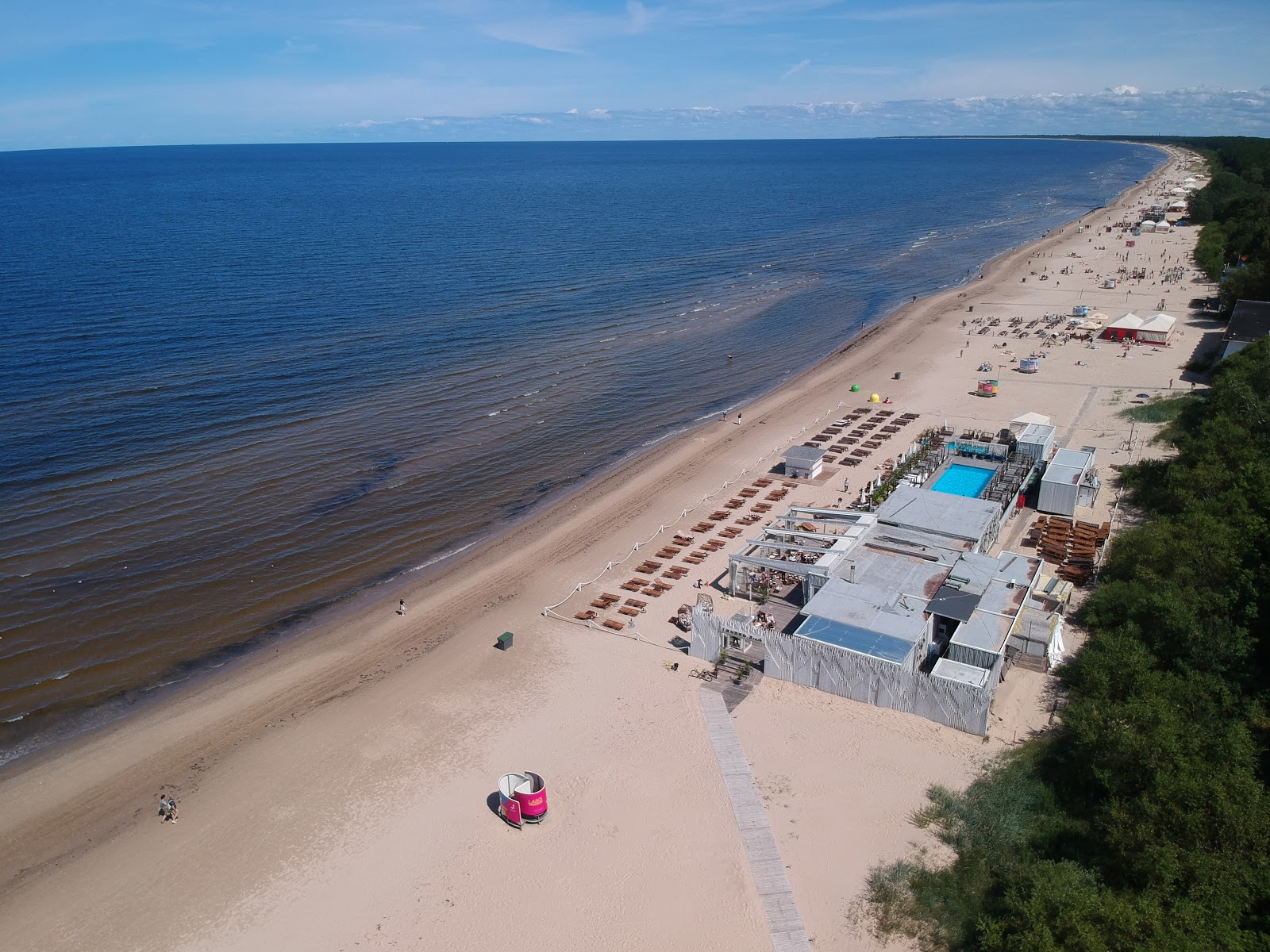 Foto av Bulduru pludmale med hög nivå av renlighet