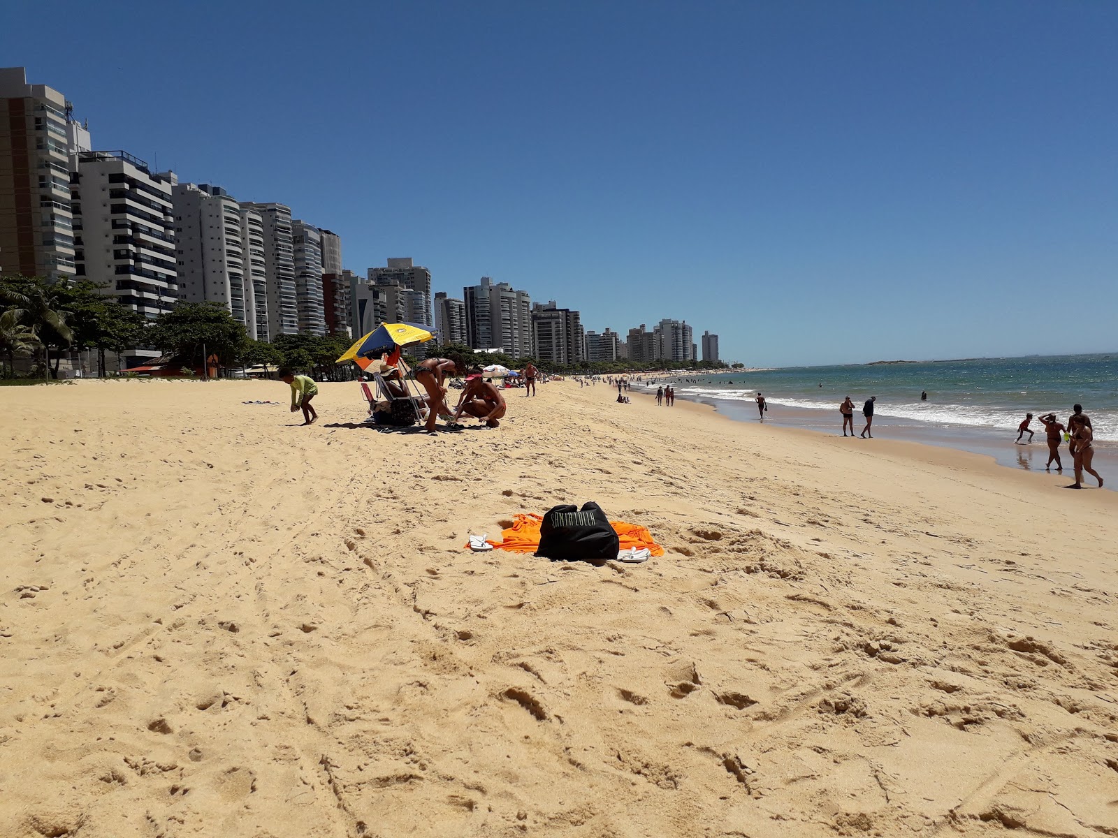 Foto de Praia do Coqueiral área de comodidades