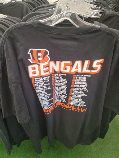 Sporting Goods Store «Koch Sporting Goods», reviews and photos, 131 W 4th St, Cincinnati, OH 45202, USA