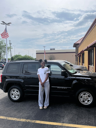 Used Car Dealer «RightWay Auto Sales», reviews and photos, 1911 Plainfield Rd, Crest Hill, IL 60403, USA