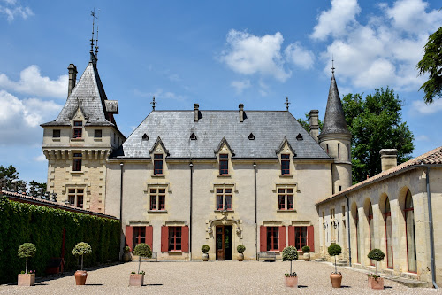 Château de Pressac à Saint-Étienne-de-Lisse