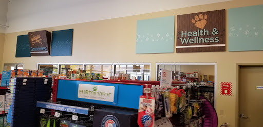 Pet Supply Store «Petco Animal Supplies», reviews and photos, 17132 W Colfax Ave, Golden, CO 80401, USA