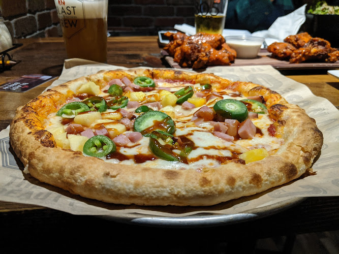 #9 best pizza place in Clovis - Blast & Brew