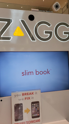 ZAGG at Mall of America