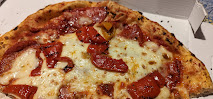 Plats et boissons du Pizzeria Pizza Fam's à Calais - n°3
