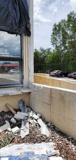 Auto Body Shop «Brandon Body Shop», reviews and photos, 134 W Robertson St, Brandon, FL 33511, USA