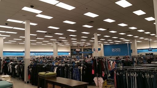 Clothing Store «Ross Dress for Less», reviews and photos, 2 Miracle Mile, Coral Gables, FL 33134, USA