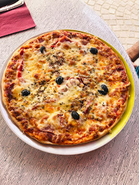 Plats et boissons du Pizzeria l’Atelier de la Pizza à Paray-le-Monial - n°1