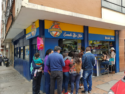 Restaurante Brisas Del Caribe Carrera 8 #2105, Bogotá, Colombia
