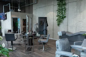 Dettaglio Hair - Coiffeursalon Damen & Herren - Spezialist für Balayage, Barbering & Curls in Spreitenbach image